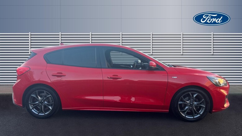 Ford Focus 1.0 EcoBoost 125 ST-Line 5dr Petrol Hatchback